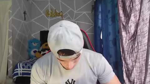 jonathancast08 online show from 12-28-24, 02:32