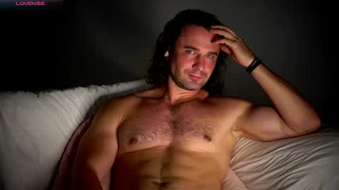 Snapshot of jonathanfranz123 chatting on 01-05-26, 05:27 jonathanfranz123 online show from 01-05-26, 05:27