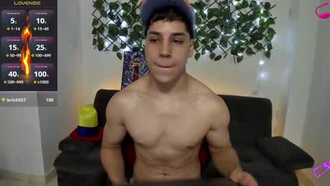 Instagram jonathanfit14 online show from 12-03-24, 10:18