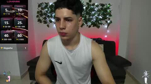 Instagram jonathanfit14 online show from 01-13-25, 12:09