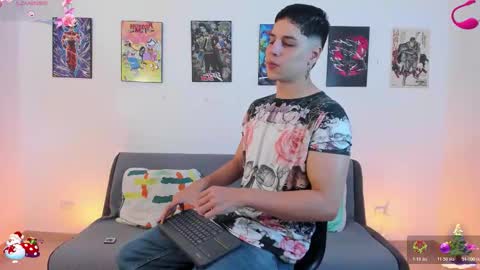 Snapshot of jonathanjoestar_ chatting on 12-02-25, 10:05 Instagram jonathanfit14 online show from 12-02-25, 10:05