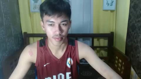 Snapshot of jonel_xx chatting on 02-25-26, 12:26 jonel online show from 02-25-26, 12:26