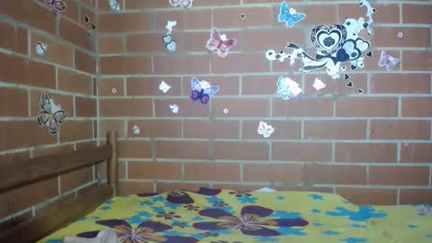 Snapshot of jones_scarlet chatting on 11-27-25, 12:40 Scarlet online show from 11-27-25, 12:40