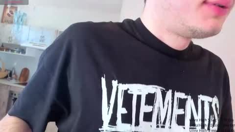 jonhy_merlin online show from 04-09-26, 01:49