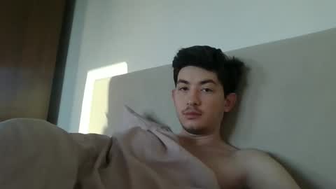 jonhy_merlin online show from 04-10-26, 03:56