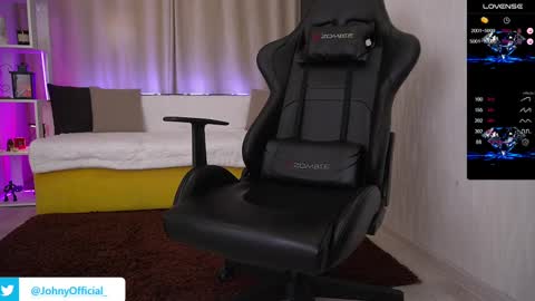 John     online show from 02-17-25, 08:30