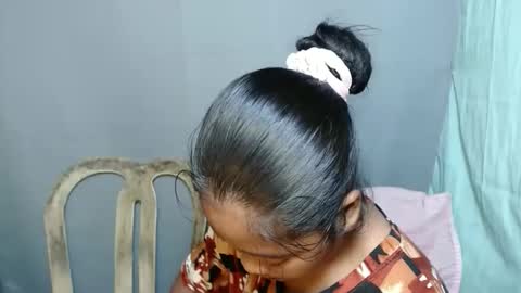 jonna2568 online show from 09-20-25, 06:36