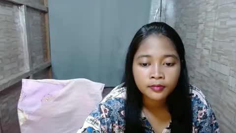 jonna2568 online show from 10-08-25, 12:36