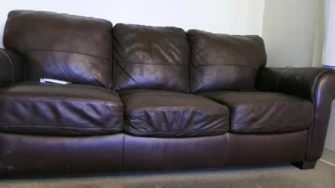 Snapshot of jonny4u_xxx chatting on 10-29-25, 06:37 John online show from 10-29-25, 06:37