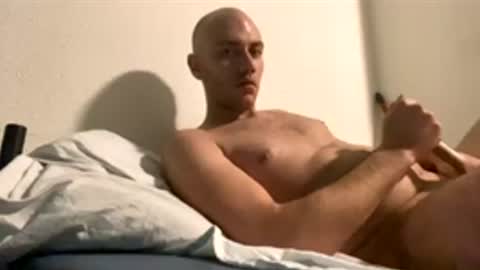 Snapshot of jonnyblow chatting on 12-19-25, 10:28 J online show from 12-19-25, 10:28