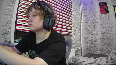 JONNY online show from 12-29-24, 01:56