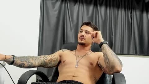 Snapshot of jonnyporn1 chatting on 01-10-25, 07:00 jonnyporn1 online show from 01-10-25, 07:00