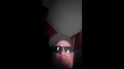 Snapshot of jonnytease0024 chatting on 04-17-26, 08:39 jonnytease0024 online show from 04-17-26, 08:39