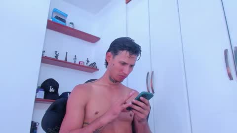 Ryder Jon online show from 12-18-25, 05:08