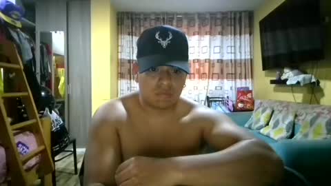 jordan281995 online show from 01-08-25, 05:37