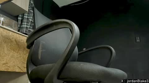 Snapshot of jordan33blake chatting on 12-09-24, 12:19 jordan33blake online show from 12-09-24, 12:19