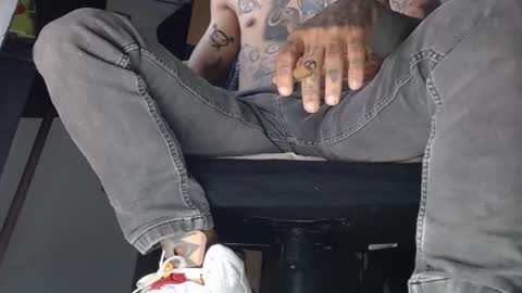 Snapshot of jordan33blake chatting on 01-16-25, 01:06 jordan33blake online show from 01-16-25, 01:06