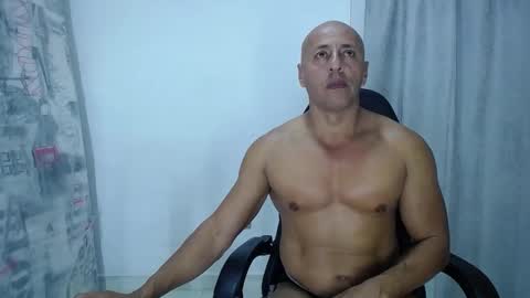 Snapshot of jordan_gomez_ chatting on 03-07-25, 11:49 Jordan online show from 03-07-25, 11:49