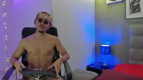 Snapshot of jordan_love7 chatting on 02-02-25, 12:57 jordan online show from 02-02-25, 12:57