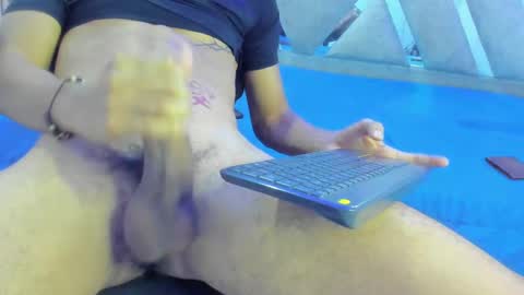 Snapshot of jordan_love7 chatting on 02-25-25, 01:06 jordan online show from 02-25-25, 01:06