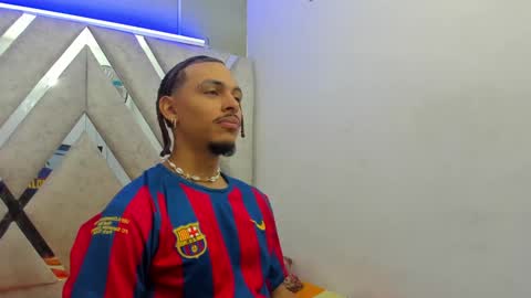 Snapshot of jordan_love7 chatting on 03-05-25, 01:17 jordan online show from 03-05-25, 01:17