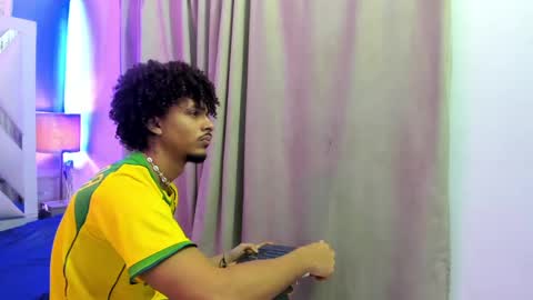 Snapshot of jordan_love7 chatting on 09-10-25, 12:49 jordan online show from 09-10-25, 12:49