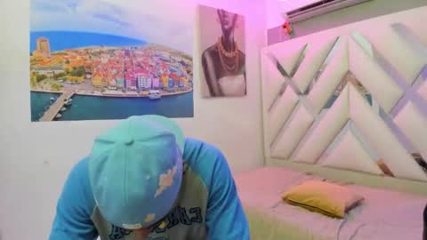 Snapshot of jordan_love7 chatting on 09-17-25, 12:29 jordan online show from 09-17-25, 12:29