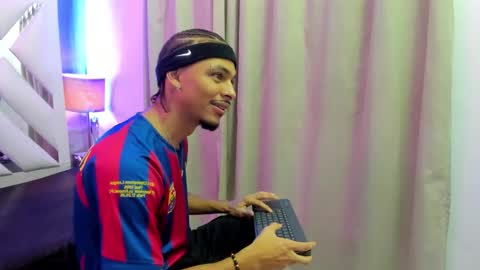 Snapshot of jordan_love7 chatting on 09-19-25, 12:39 jordan online show from 09-19-25, 12:39