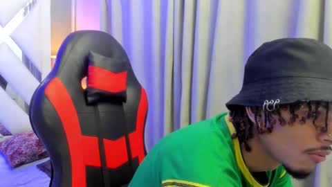 Snapshot of jordan_love7 chatting on 10-16-25, 12:28 jordan online show from 10-16-25, 12:28