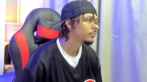 Snapshot of jordan_love7 chatting on 10-21-25, 12:50 jordan online show from 10-21-25, 12:50