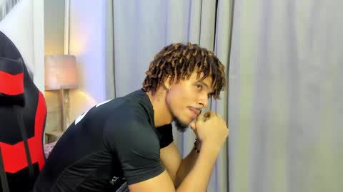 Snapshot of jordan_love7 chatting on 11-08-25, 03:45 jordan online show from 11-08-25, 03:45