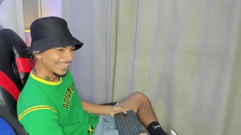 Snapshot of jordan_love7 chatting on 12-04-25, 12:36 jordan online show from 12-04-25, 12:36