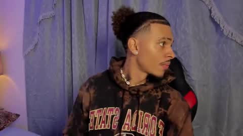 Snapshot of jordan_love7 chatting on 12-14-25, 12:32 jordan online show from 12-14-25, 12:32