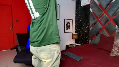 Imjordan love online show from 07-04-26, 12:44