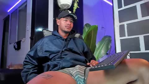 JordanParis online show from 02-16-25, 04:31