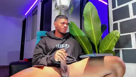 JordanParis online show from 02-22-25, 08:40