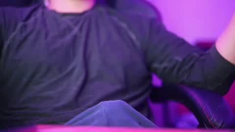 Snapshot of jorge9614 chatting on 10-11-25, 09:41 jorge9614 online show from 10-11-25, 09:41