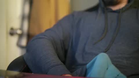 Snapshot of jorge9614 chatting on 10-17-25, 08:00 jorge9614 online show from 10-17-25, 08:00