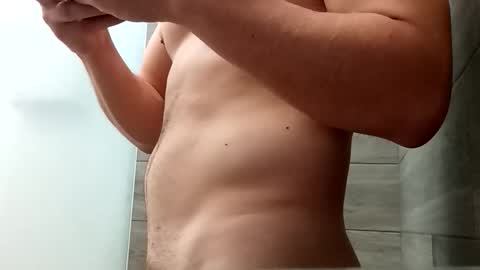 jorgelatino1919 online show from 04-02-26, 05:10