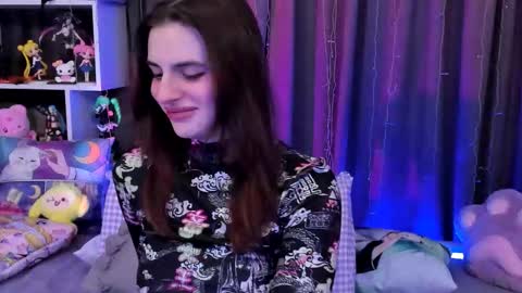 Rose online show from 11-21-25, 05:00