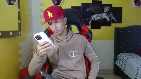 jose_sexycumm online show from 10-23-25, 08:29