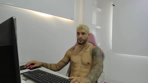 jose_wc online show from 02-27-26, 02:28