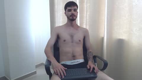 Snapshot of joseh0se chatting on 02-18-26, 05:09 alejandro online show from 02-18-26, 05:09