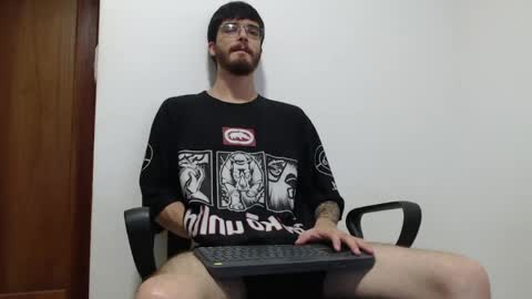 Snapshot of joseh0se chatting on 04-25-26, 03:42 alejandro online show from 04-25-26, 03:42