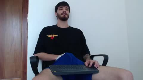 Snapshot of joseh0se chatting on 04-25-26, 06:16 alejandro online show from 04-25-26, 06:16