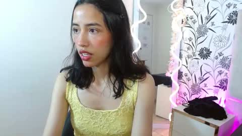 Joselyn  online show from 12-18-25, 12:00