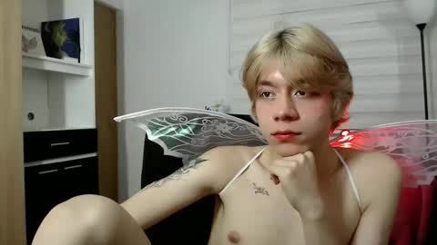 Snapshot of joseon_cute chatting on 05-20-26, 01:12 joseon_cute online show from 05-20-26, 01:12