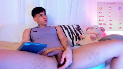 Josep online show from 02-22-25, 07:34