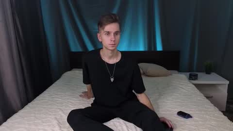 Snapshot of joseph__quinn chatting on 11-15-25, 04:58 Master Joseph online show from 11-15-25, 04:58