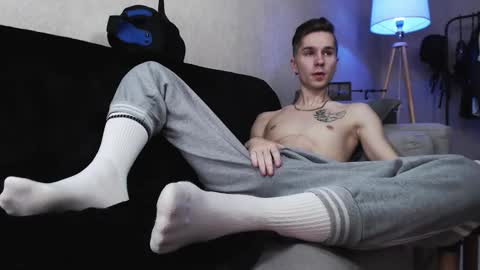 Snapshot of joseph__quinn chatting on 11-16-25, 08:09 Master Joseph online show from 11-16-25, 08:09